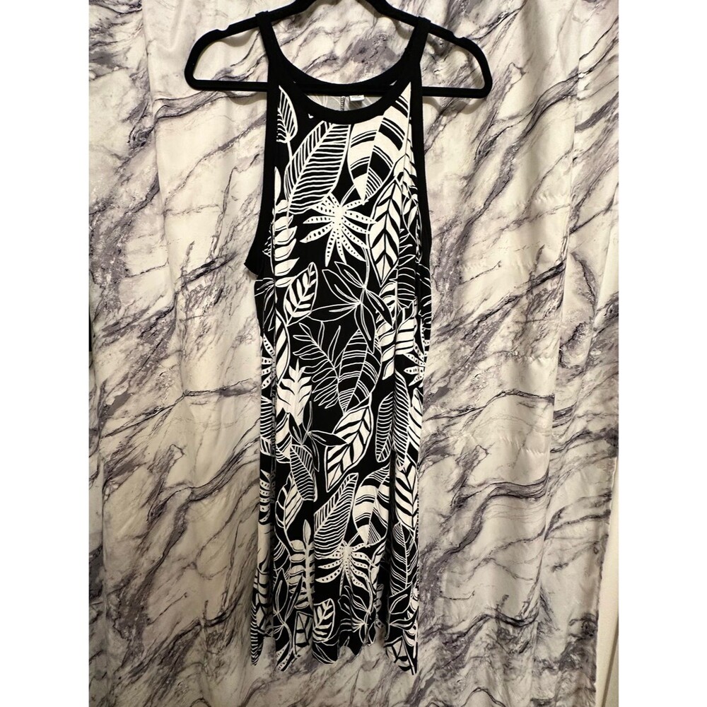 Old Navy Black and White Leafy Tank Dress